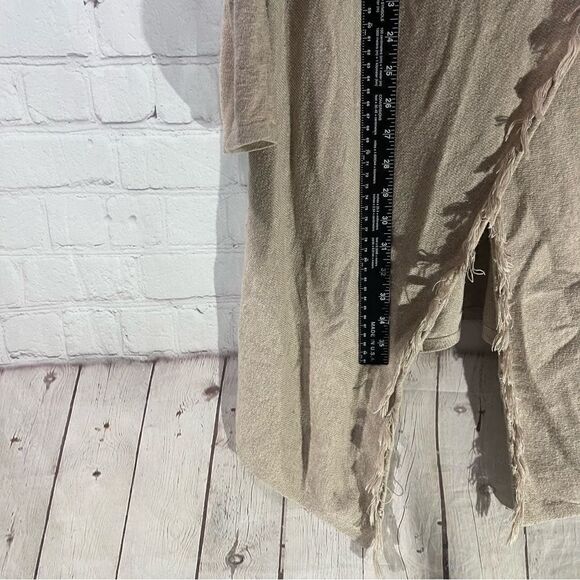 Matilda Jane Come On Over Tan Oatmeal Fringed Asymmetrical Cardigan Size Small - Picture 4 of 5
